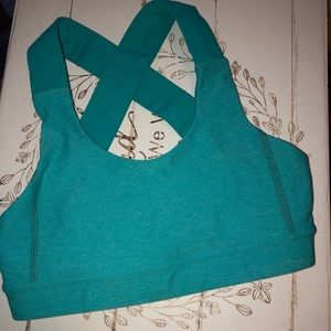 brand new lululemon sports bra!